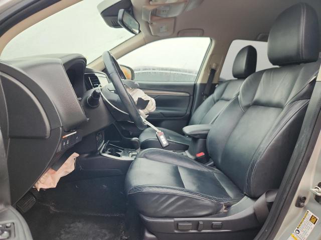 Фото 7 - MITSUBISHI OUTLANDER