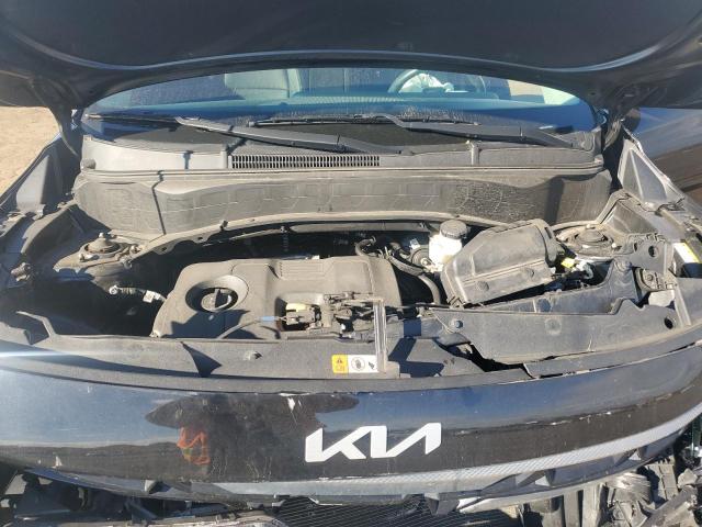 Фото 12 - KIA SELTOS