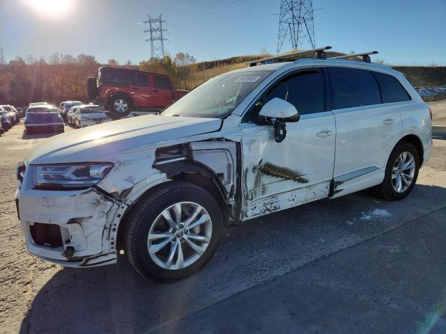 Фото 1 - AUDI Q7