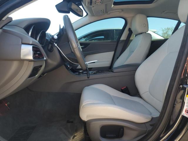 Фото 7 - JAGUAR XE