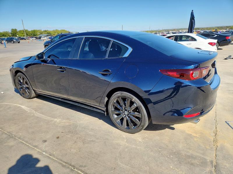 Фото 2 - MAZDA 3