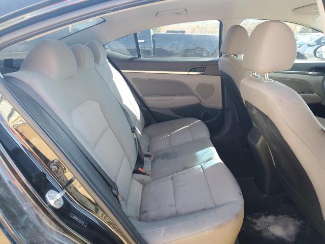 Фото 10 - HYUNDAI ELANTRA