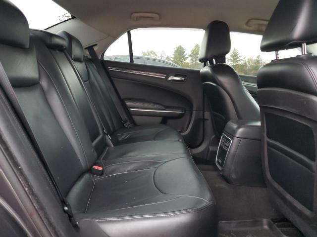 Фото 10 - CHRYSLER 300