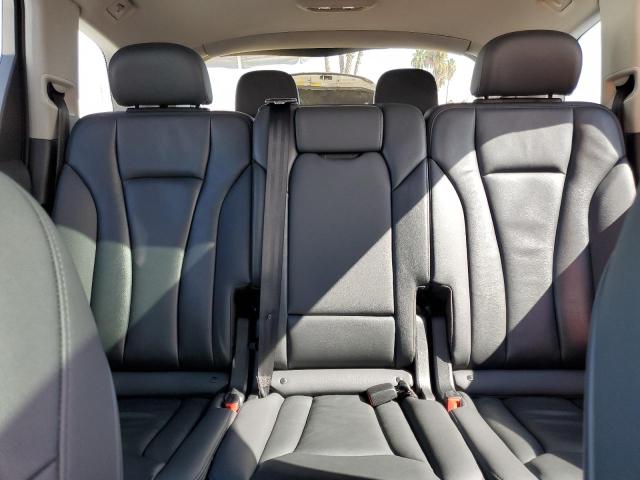 Фото 10 - AUDI Q7