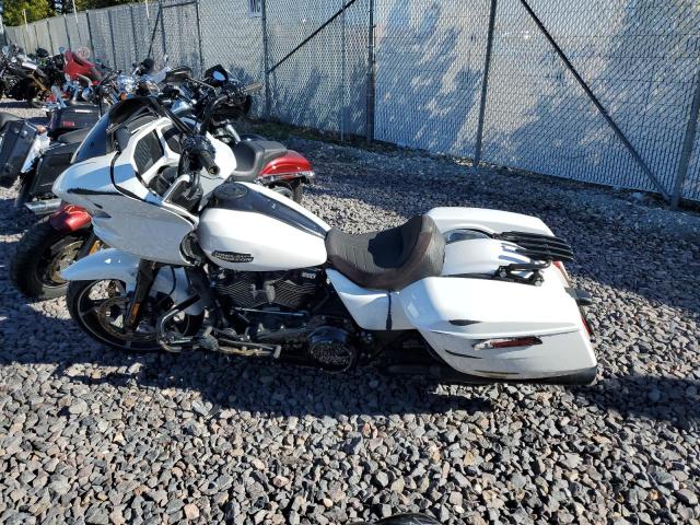 HARLEY-DAVIDSON FL 2024