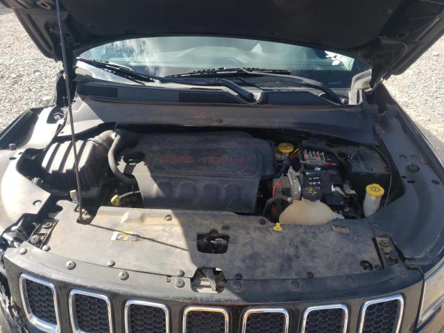 Фото 12 - JEEP COMPASS