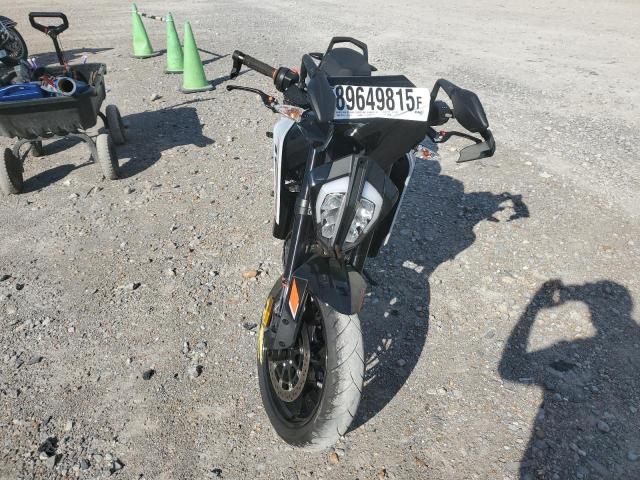 2024 KTM 790 DUKE