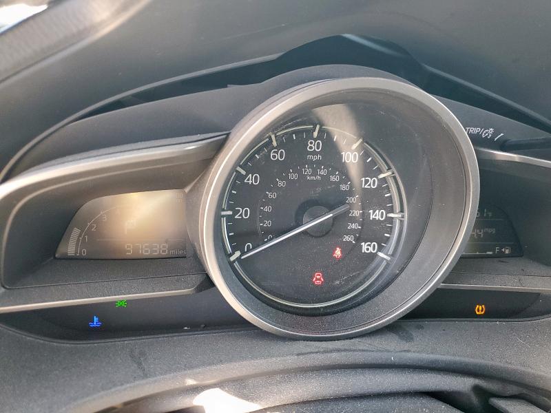 Фото 9 - MAZDA 3