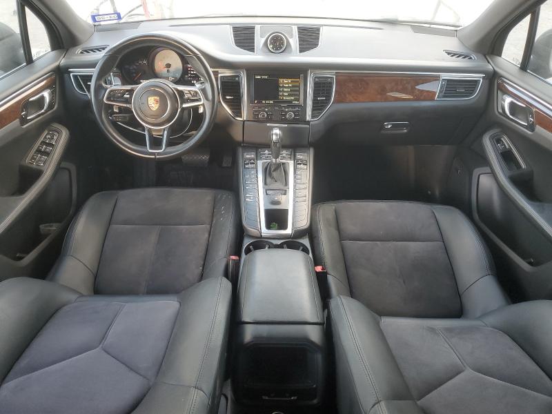 Фото 8 - PORSCHE MACAN