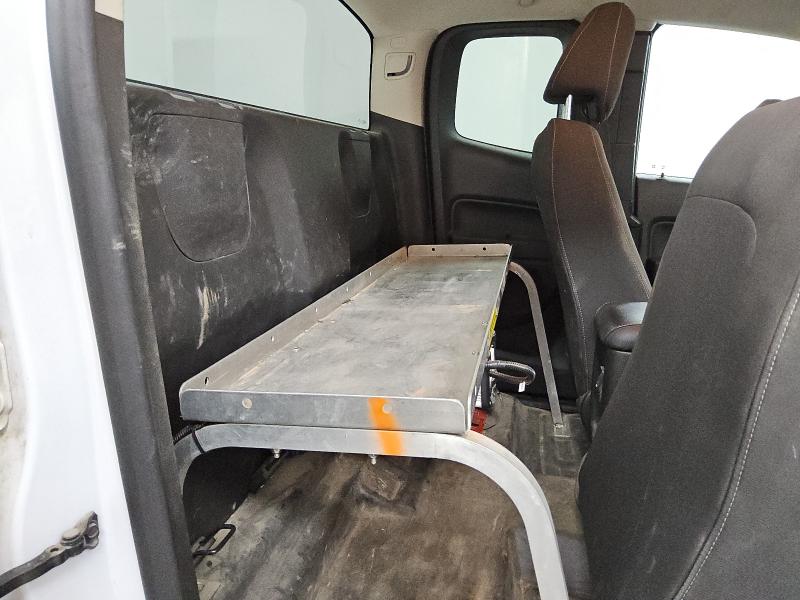 Фото 10 - CHEVROLET COLORADO