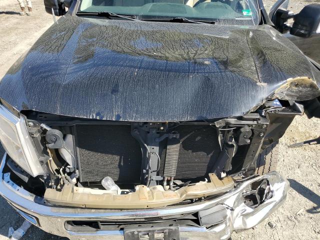 Фото 11 - NISSAN TITAN