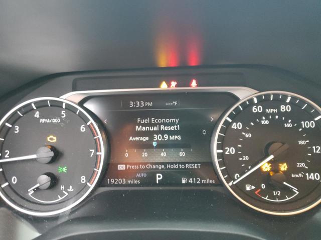 Фото 9 - NISSAN ROGUE