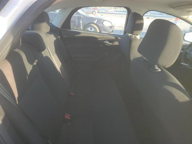 Фото 10 - FORD FOCUS