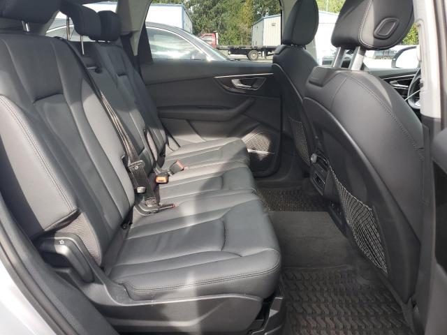 Фото 11 - AUDI Q7