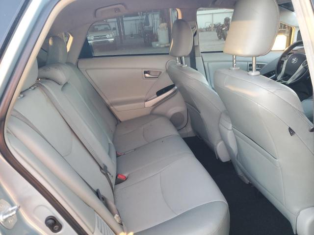 Фото 10 - TOYOTA PRIUS