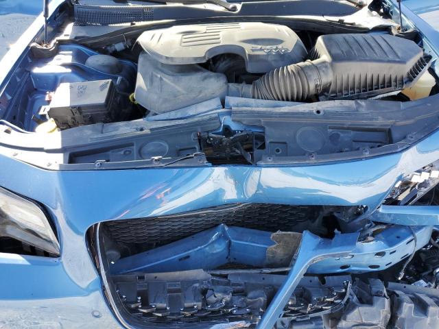 Фото 11 - CHRYSLER 300