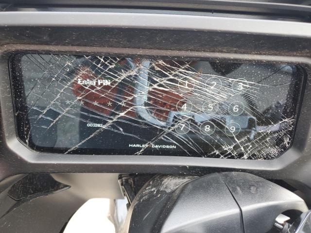 HARLEY-DAVIDSON FL 2024