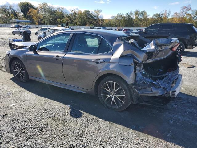 Фото 2 - TOYOTA CAMRY