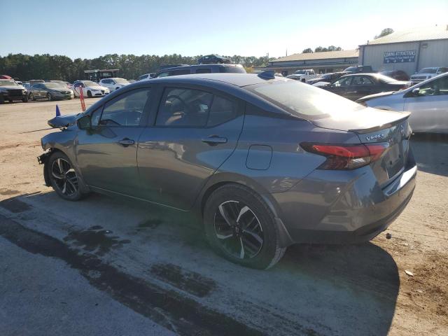 Фото 2 - NISSAN VERSA