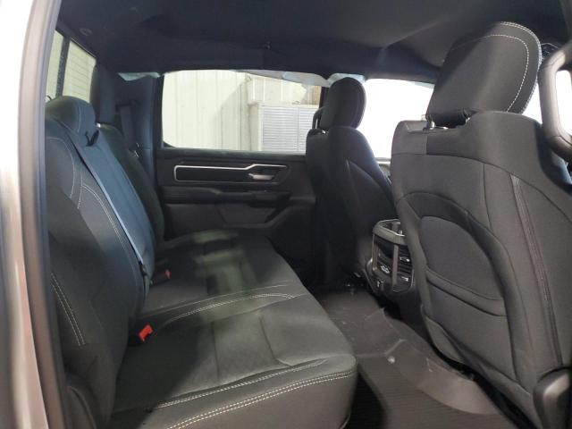 Фото 10 - RAM 1500