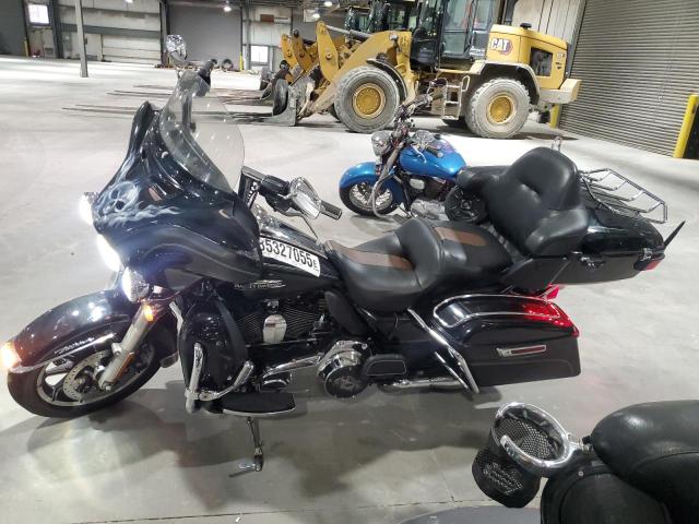 HARLEY-DAVIDSON FL 2014