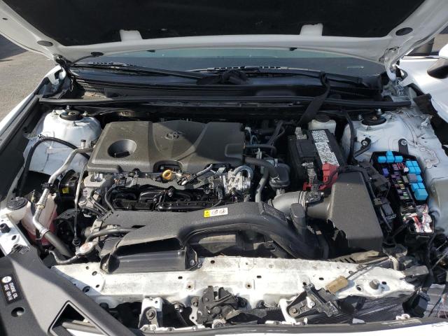 Фото 11 - TOYOTA CAMRY