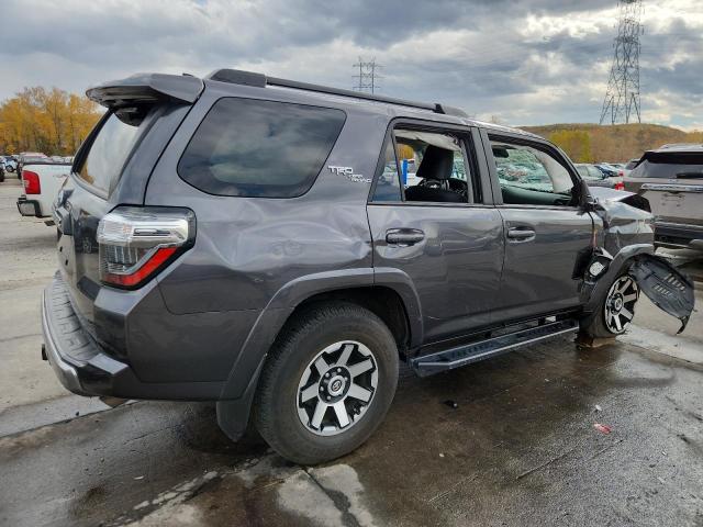 Фото 3 - TOYOTA 4RUNNER