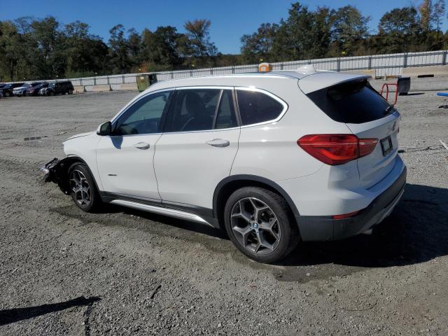 Фото 2 - BMW X1