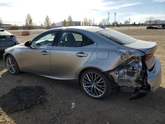 Фото 2 - LEXUS IS