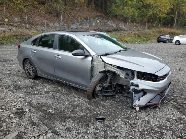 Фото 4 - KIA FORTE