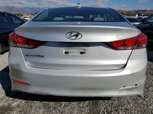 Фото 6 - HYUNDAI ELANTRA