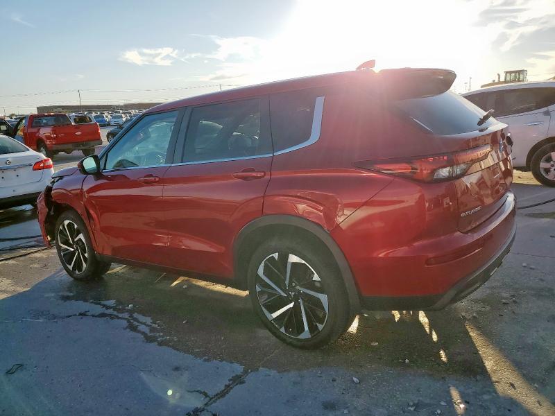 Фото 2 - MITSUBISHI OUTLANDER