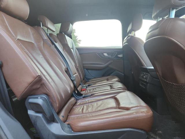 Фото 11 - AUDI Q7