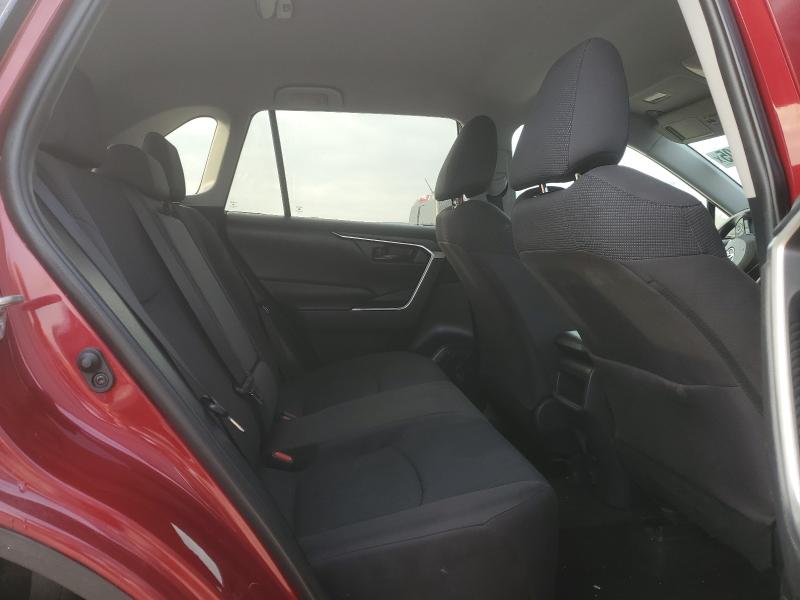 Фото 11 - TOYOTA RAV4