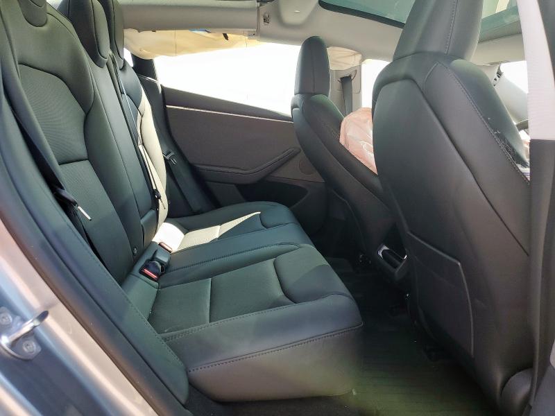 Фото 11 - TESLA MODEL 3