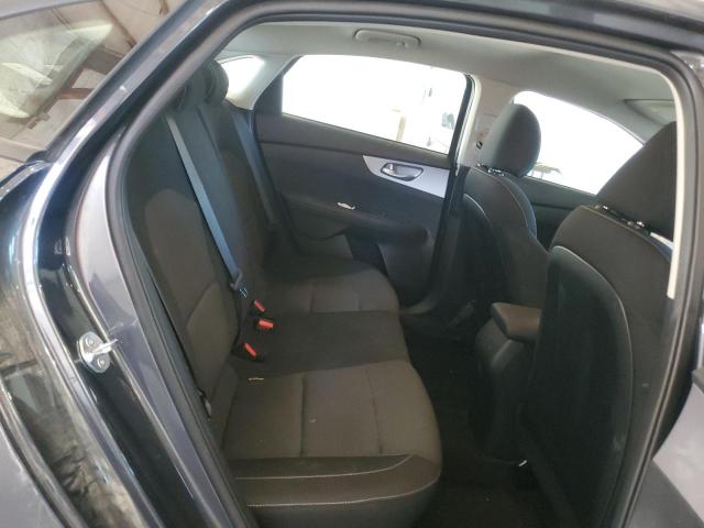 Фото 10 - KIA FORTE