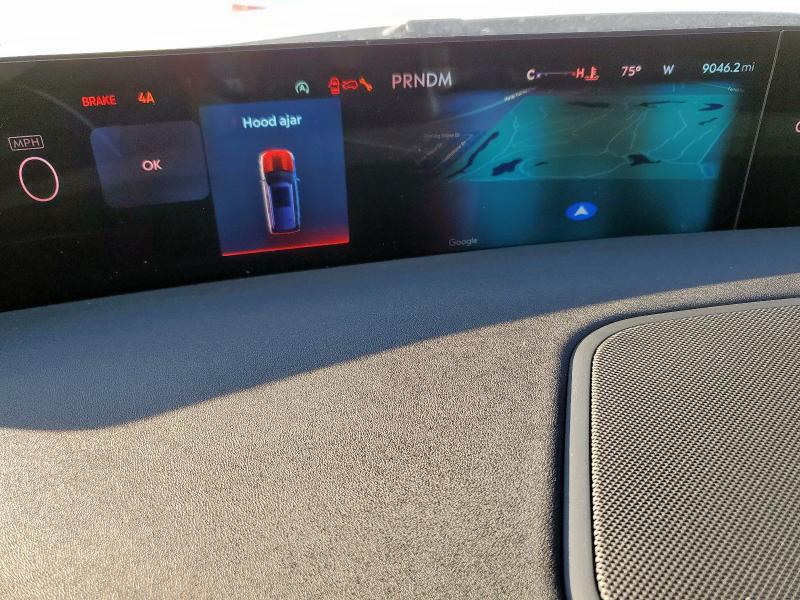 Фото 9 - LINCOLN NAVIGATOR