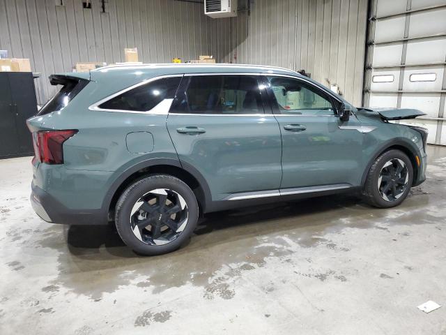 Фото 3 - KIA SORENTO