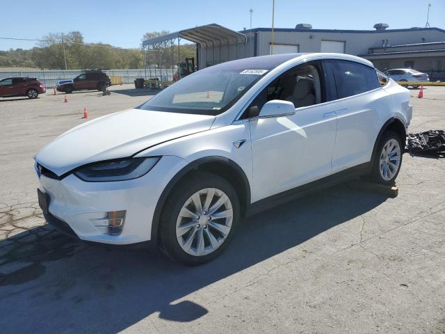 Фото 1 - TESLA MODEL X
