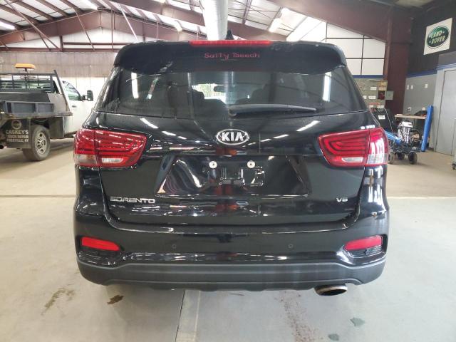 Фото 6 - KIA SORENTO