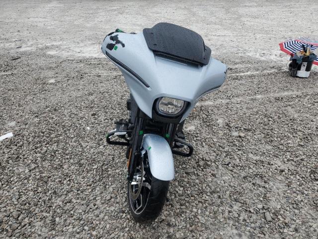 HARLEY-DAVIDSON FL 2024