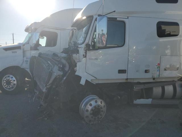 Фото 9 - VOLVO All Models