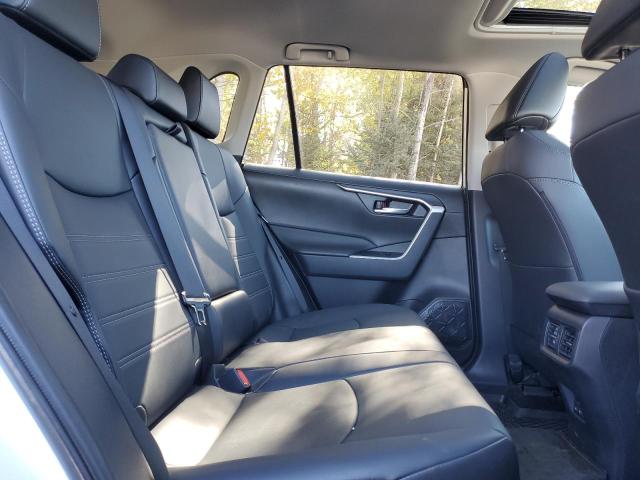 Фото 11 - TOYOTA RAV4