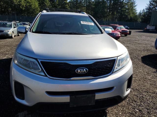 Фото 5 - KIA SORENTO