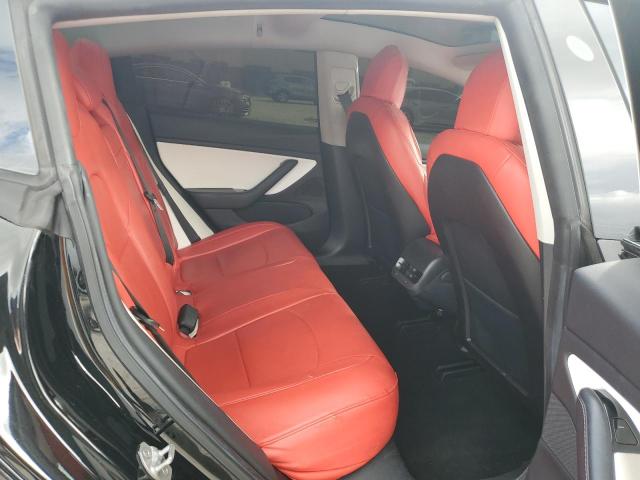 Фото 10 - TESLA MODEL 3