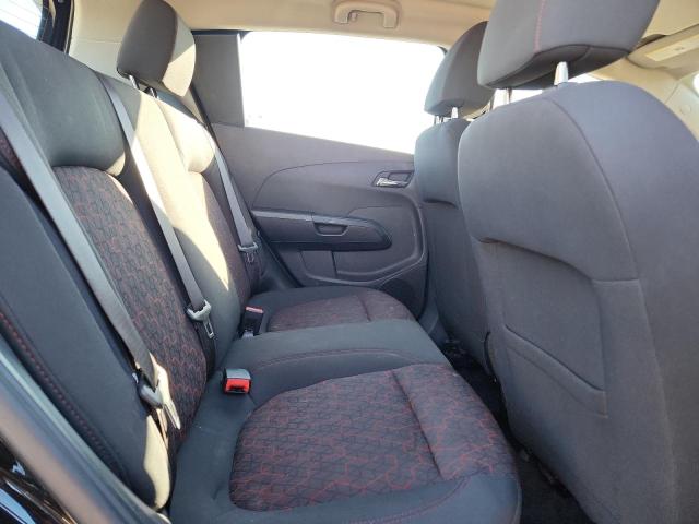 Фото 10 - CHEVROLET SONIC