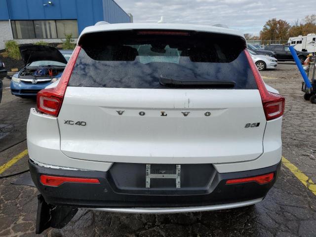 VOLVO XC40 PLUS 2024 VIN YV4L12UEXR2262859