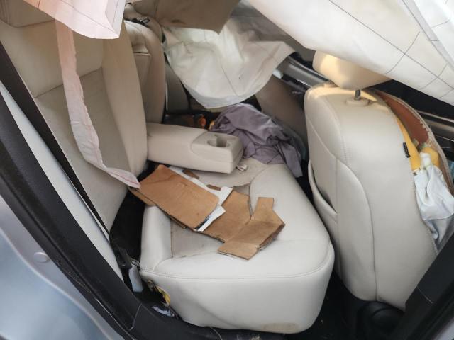 Фото 10 - CHRYSLER 300