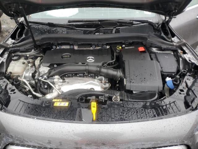 Фото 12 - MERCEDES-BENZ GLA-CLASS