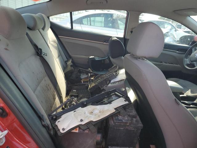 Фото 10 - HYUNDAI ELANTRA